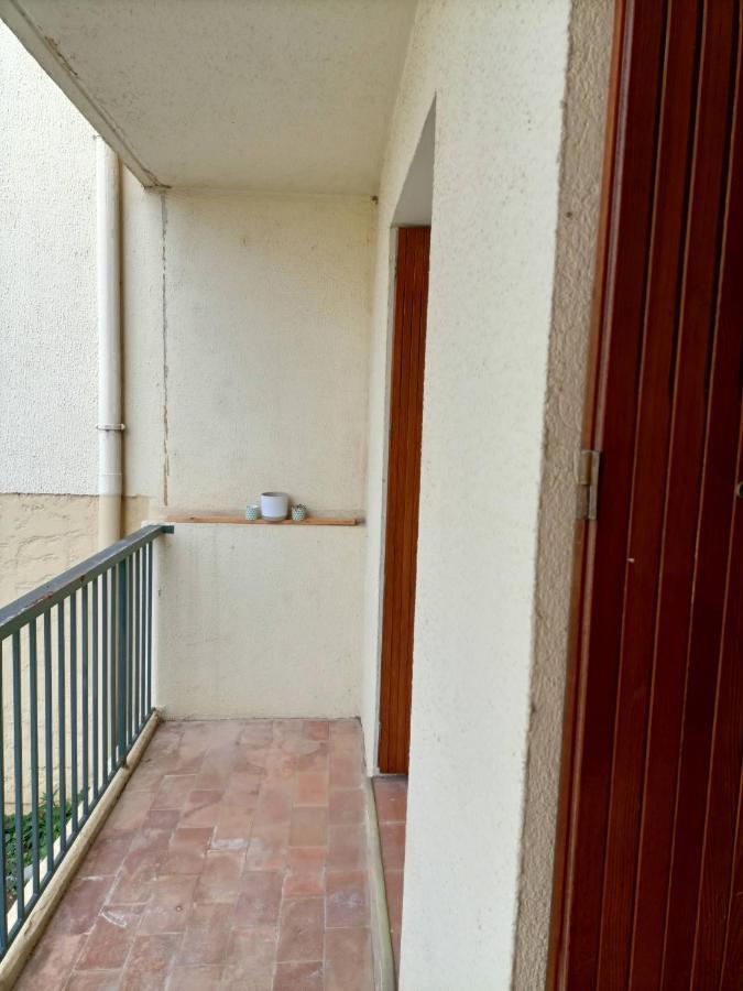 Appartement Proche Mer Avec Terrasse Et Jardin Privatif Hyères Eksteriør billede