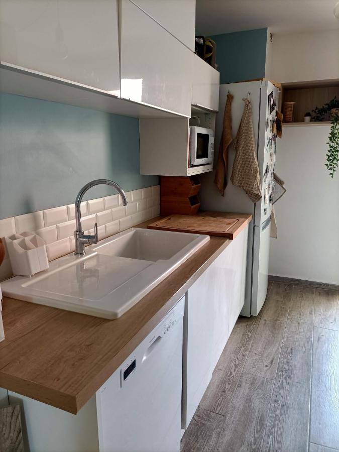 Appartement Proche Mer Avec Terrasse Et Jardin Privatif Hyères Eksteriør billede