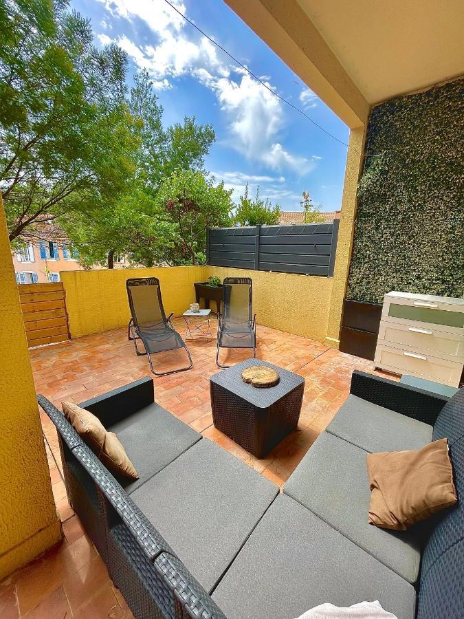 Appartement Proche Mer Avec Terrasse Et Jardin Privatif Hyères Eksteriør billede